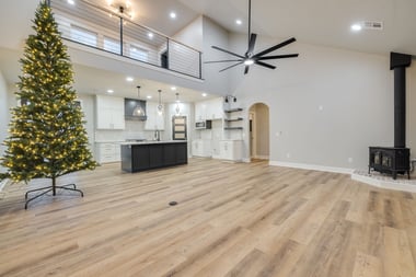 Oklahoma City Custom Home: S Luther Rd Modern & Luxurious